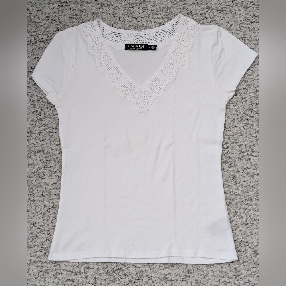 Ralph Lauren Women's (Large) White Cotton V-Neck Top/T-Shirt w/Crochet/Cut-Outs